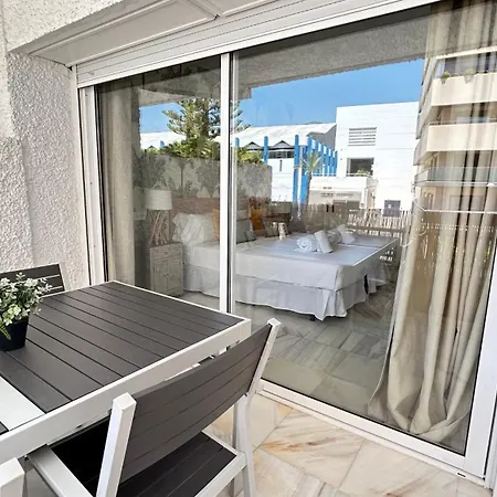 Center New And Luxurious On The 627 Apartment *