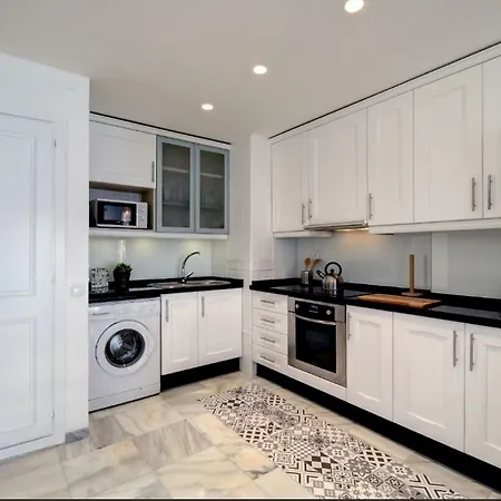 アパート Center New And Luxurious On The 627