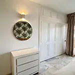 Center New And Luxurious On The 627 * Marbella