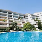 Center New And Luxurious On The 627 Marbella