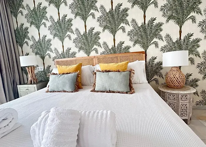 Center New And Luxurious On The 627 Apartment *