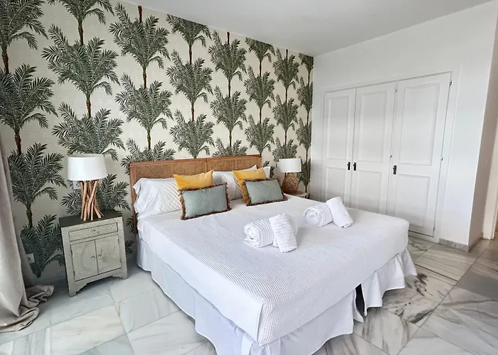Center New And Luxurious On The 627 ماربيا