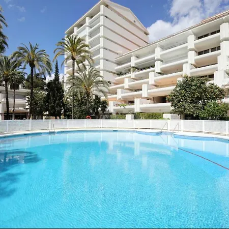 Center New And Luxurious On The 627