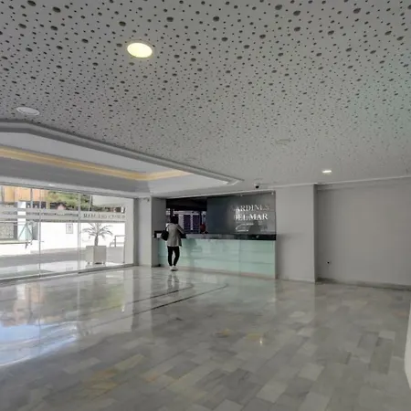 Center New And Luxurious On The 627 * Марбелья