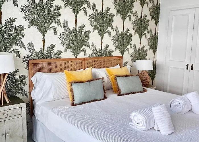 Center New And Luxurious On The 627 * Marbella