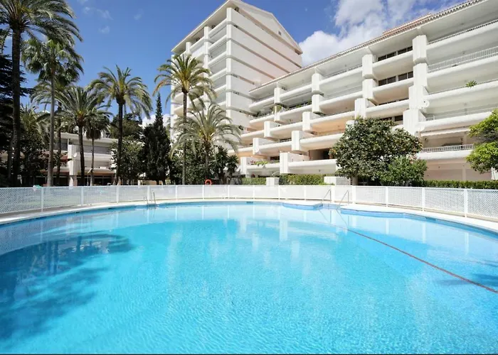 Center New And Luxurious On The 627