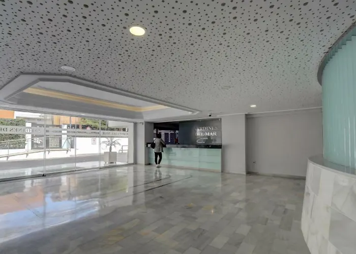 Center New And Luxurious On The 627 * Marbella